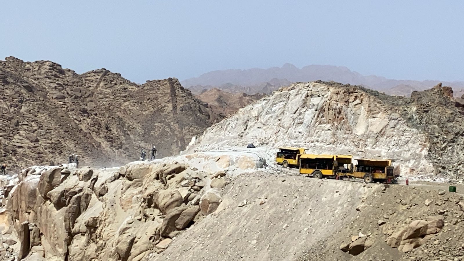 نبني المستقبل بإتقان وجودة عالية